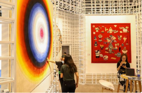 (大众媒体)get<a href=http://www.ccdol.com/ target=_blank class=infotextkey>设计</a>上海高颜值家居好物,日立中央空调box演绎无限可能06091373.png