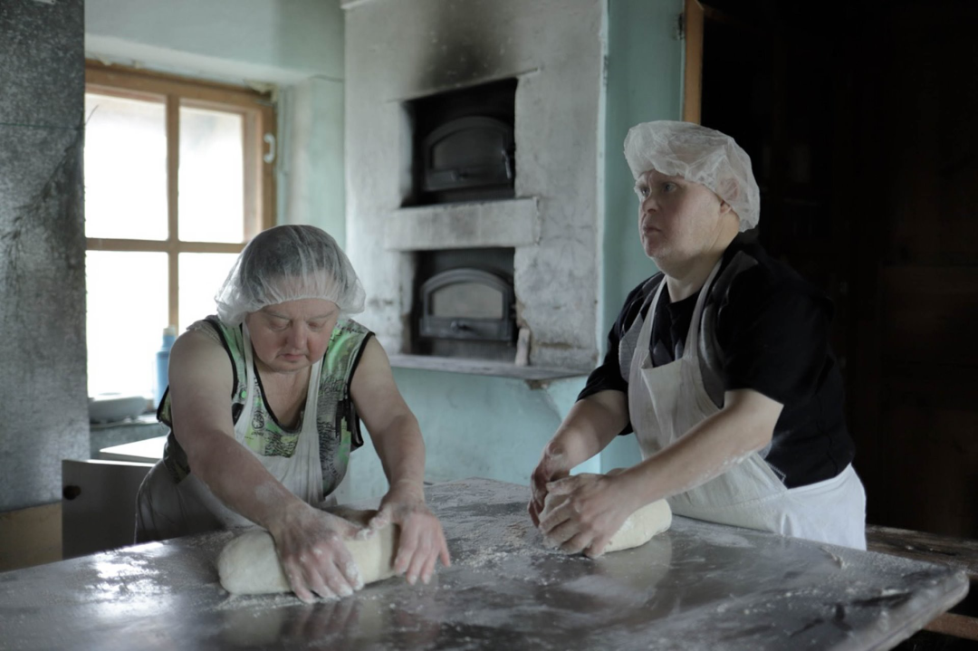 M+T，版权; Mary Gelman